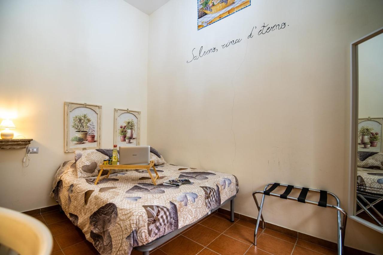 Terre Dipinte Bed and Breakfast Σαλέρνο Εξωτερικό φωτογραφία