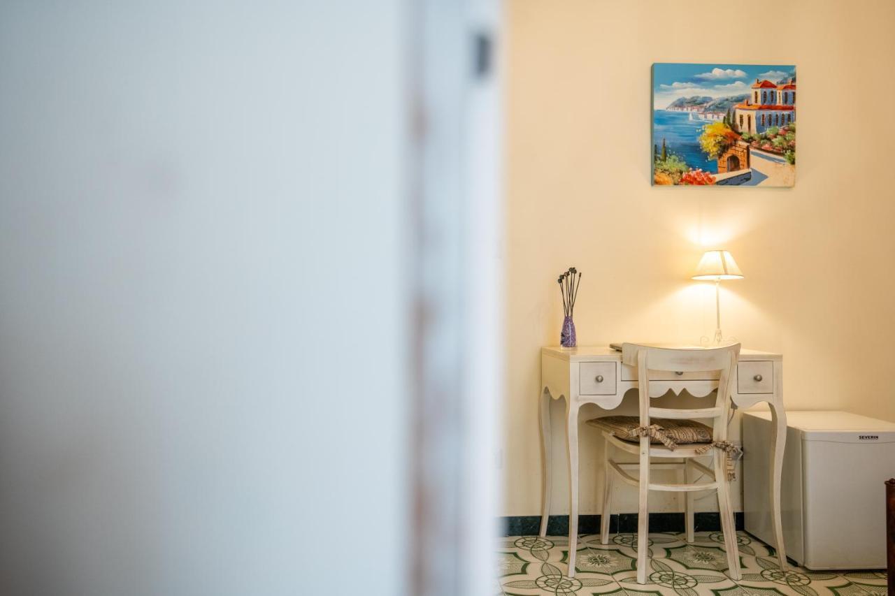 Terre Dipinte Bed and Breakfast Σαλέρνο Εξωτερικό φωτογραφία